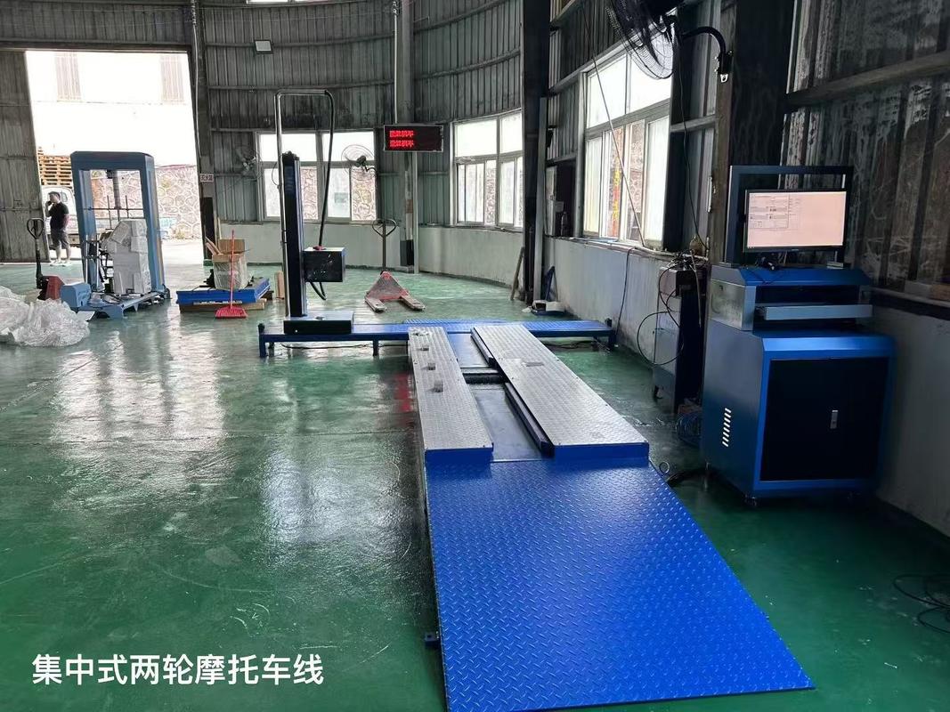 CTMT-300 दो पहियों के लिए मोटरसाइकिल (EV) परीक्षक मोटरसाइकिल सुरक्षा प्रदर्शन परीक्षण लाइन