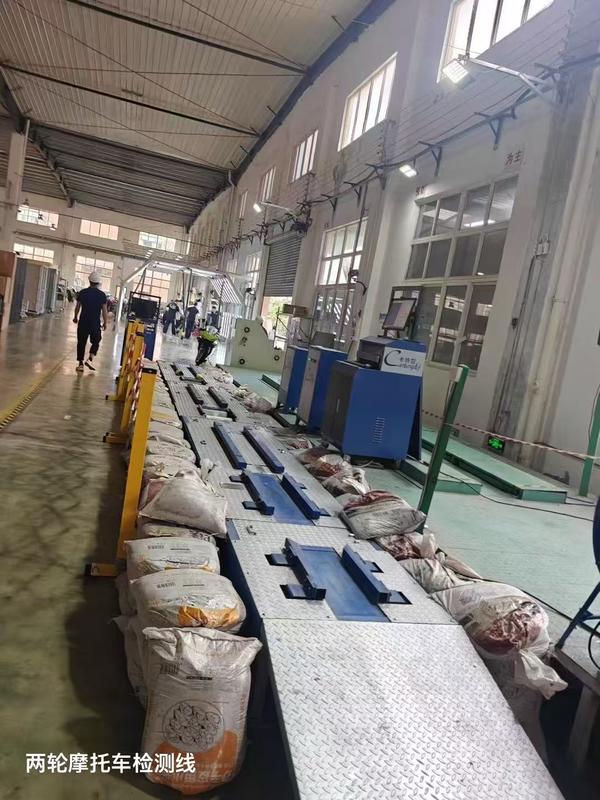 CTMT-300 दो पहियों के लिए मोटरसाइकिल (EV) परीक्षक मोटरसाइकिल सुरक्षा प्रदर्शन परीक्षण लाइन