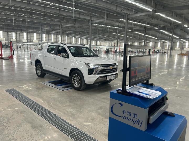 कार्टेसी ब्रांड CTGT-3-3C रोलर ट्रिनिटी वाहन परीक्षण लाइन रोलर ब्रेक परीक्षक हल्के वाहनों के लिए एक्सल लोड सिंगल प्लेट साइड स्लिप परीक्षक के साथ