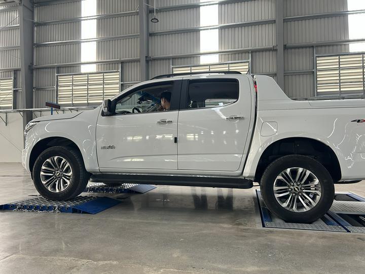 कार्टेसी ब्रांड CTGT-3-3C रोलर ट्रिनिटी वाहन परीक्षण लाइन रोलर ब्रेक परीक्षक हल्के वाहनों के लिए एक्सल लोड सिंगल प्लेट साइड स्लिप परीक्षक के साथ