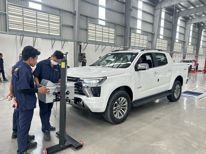 कार्टेसी ब्रांड CTGT-3-3C रोलर ट्रिनिटी वाहन परीक्षण लाइन रोलर ब्रेक परीक्षक हल्के वाहनों के लिए एक्सल लोड सिंगल प्लेट साइड स्लिप परीक्षक के साथ